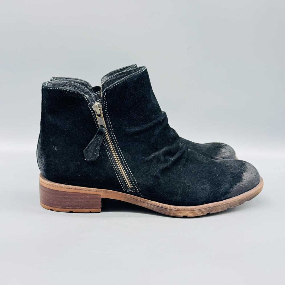 Sofft Boots Womens 10 Black Suede Aqua Ankle Side Zip Ruched Low Heel Round Toe